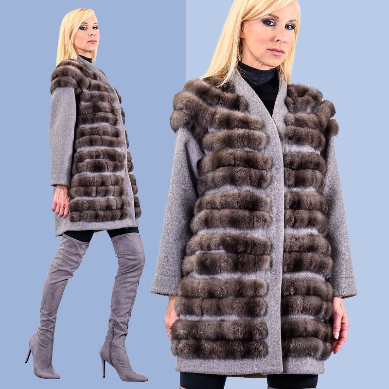 Полупальто из кашемира с отделкой из русского соболя